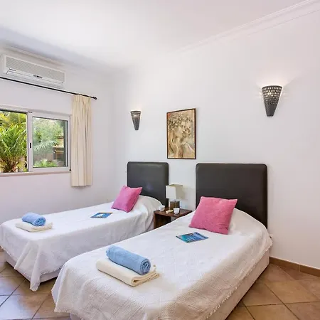 Villas Norca A, B ,c *